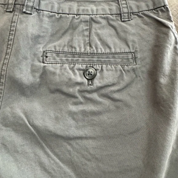 Ann Taylor LOFT Gray Casual Shorts Size 2 - Picture 6 of 15